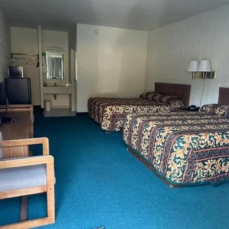 Oakridge Motel Newaygo Exterior photo